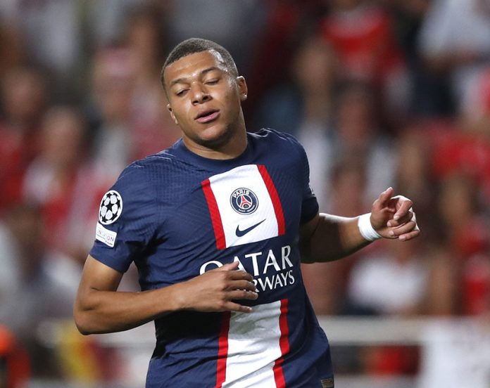 Champions League - Group H - Benfica v Paris St Germain