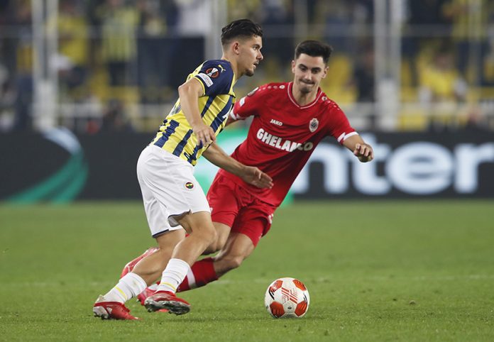 Europa League - Group D - Fenerbahce v Royal Antwerp