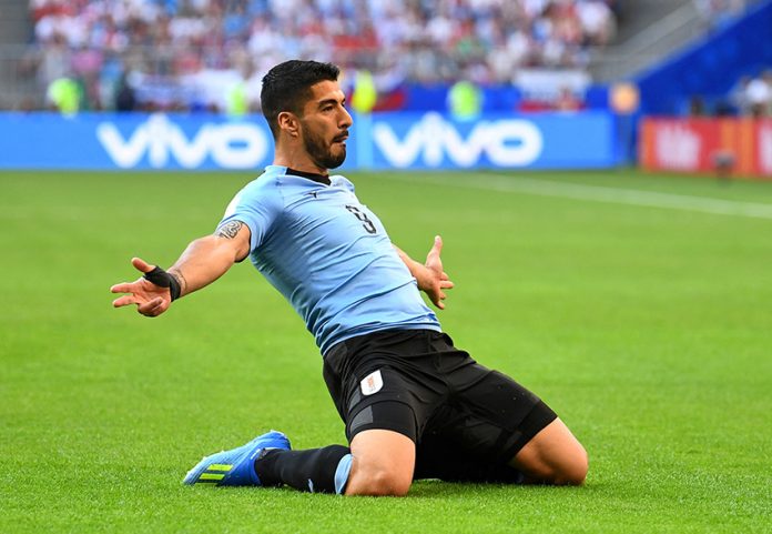 FILE PHOTO: World Cup - Group A - Uruguay vs Russia