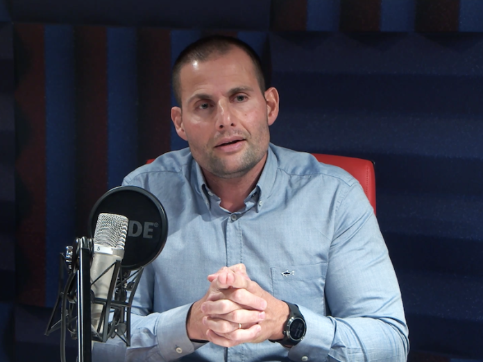 Robert one radio