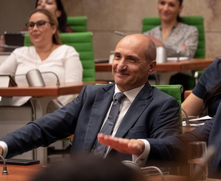 “Jekk l-ideat fid-dokument tal-PN isiru, kieku s-servizz tas-saħħa f’Malta jikrolla”