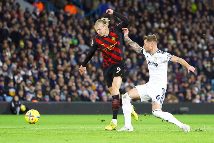 Premier League - Leeds United v Manchester City