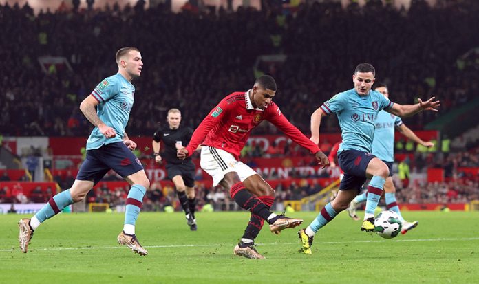 Carabao Cup - Round of 16 - Manchester United v Burnley