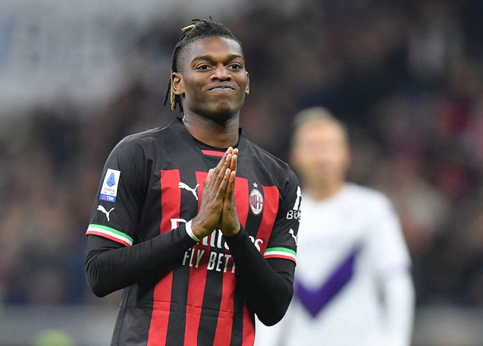 Serie A - AC Milan v Fiorentina
