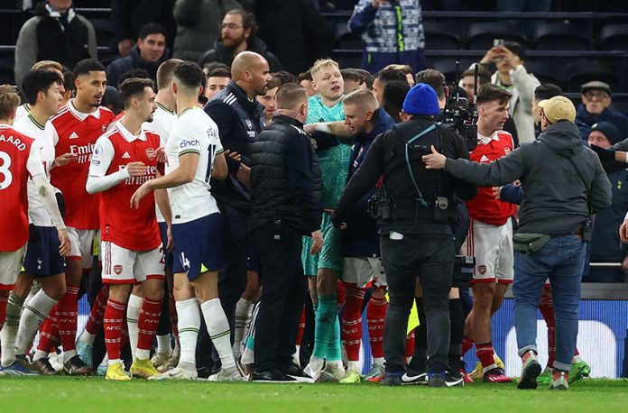 Premier League - Tottenham Hotspur v Arsenal
