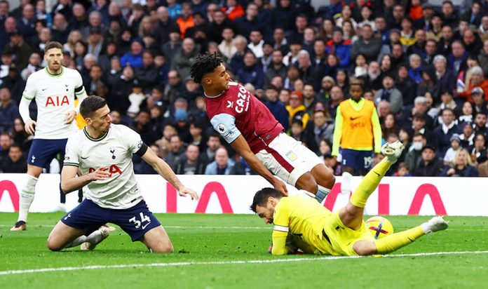 Premier League - Tottenham Hotspur v Aston Villa