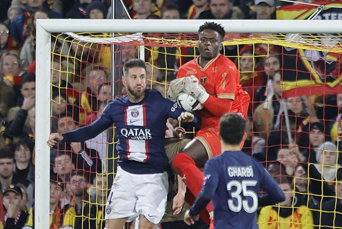Ligue 1 - RC Lens v Paris St Germain