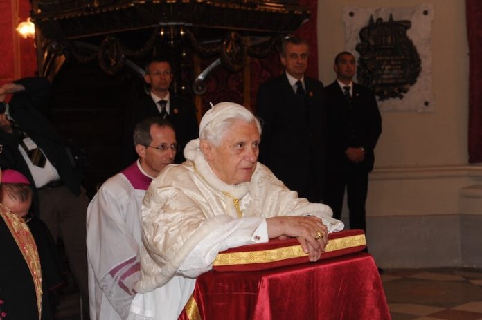 benedittu xvi