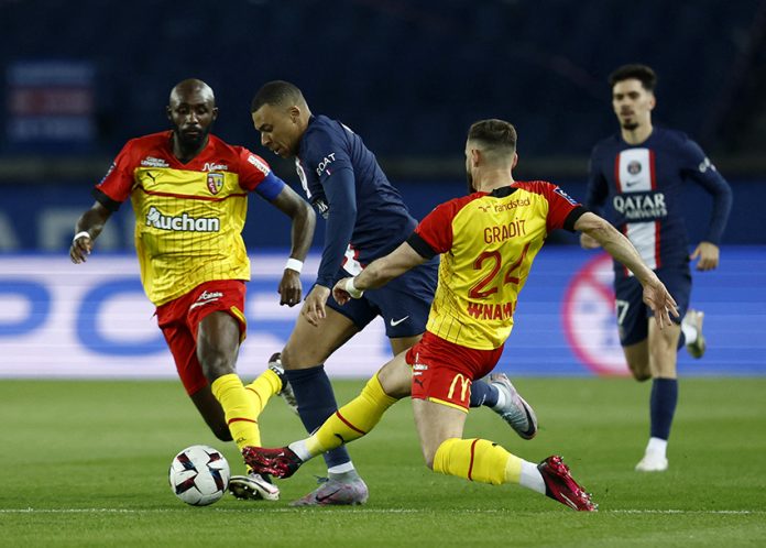 Ligue 1 - Paris St Germain v RC Lens