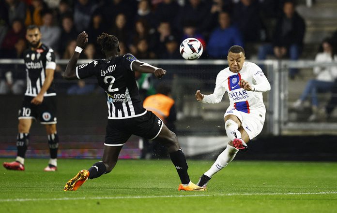Ligue 1 - Angers v Paris St Germain