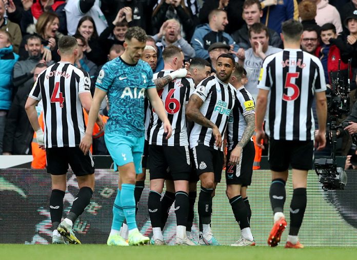 Premier League - Newcastle United v Tottenham Hotspur