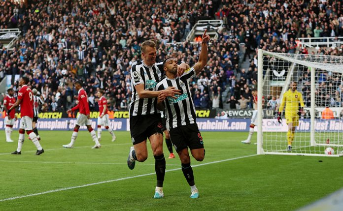 Premier League - Newcastle United v Manchester United