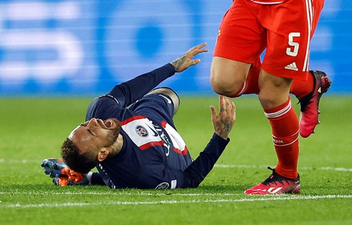 FILE PHOTO: Champions League - Round of 16 First Leg - Paris St Germain v Bayern Munich