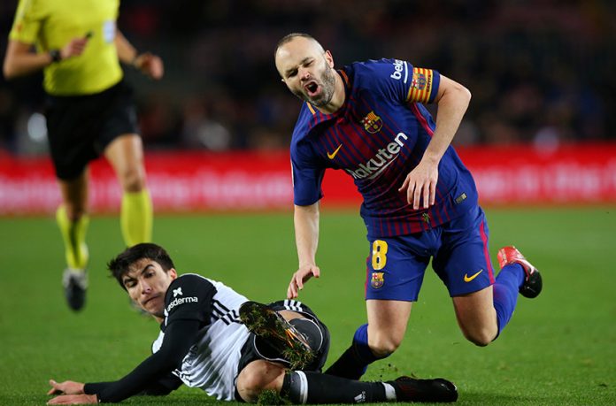 Spanish King's Cup Semi Final First Leg - FC Barcelona vs Valencia