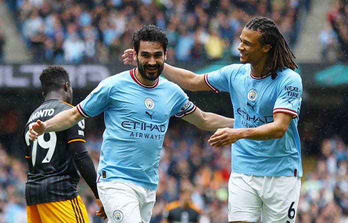 Premier League - Manchester City v Leeds United
