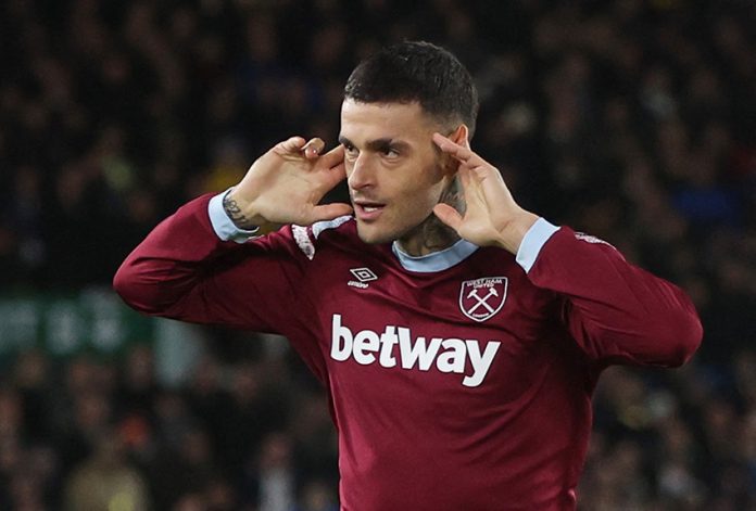 Premier League - Leeds United v West Ham United