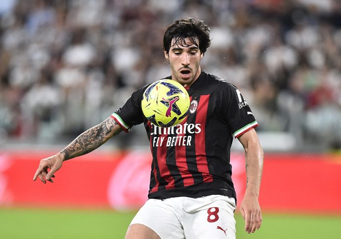 Serie A - Juventus v AC Milan