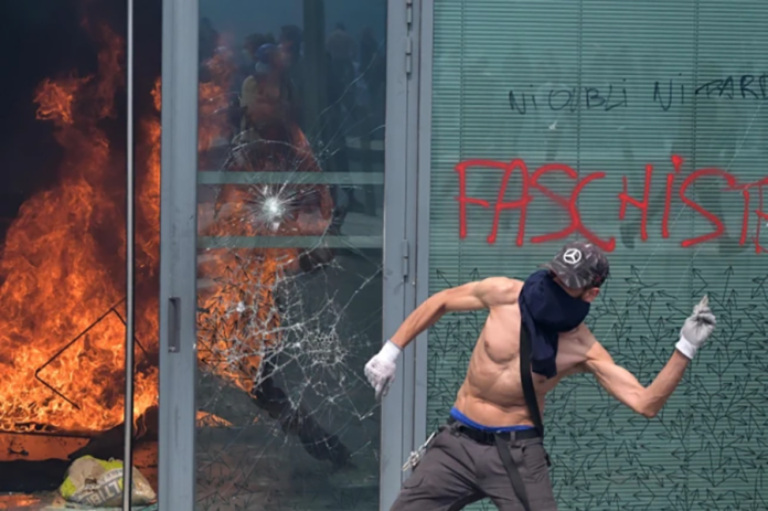 Franza Protesti
