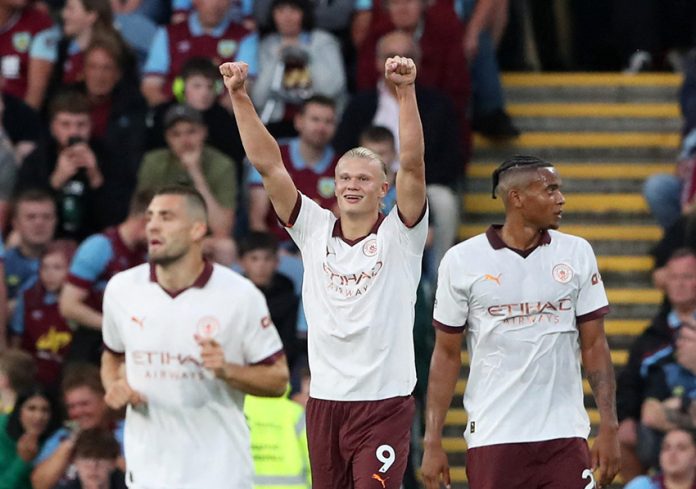 Premier League - Burnley v Manchester City