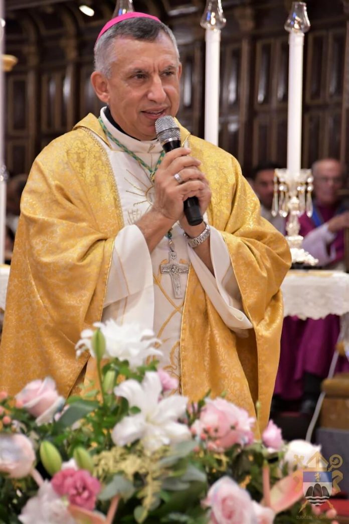 l-Isqof t’Għawdex Anton Teuma (0)
