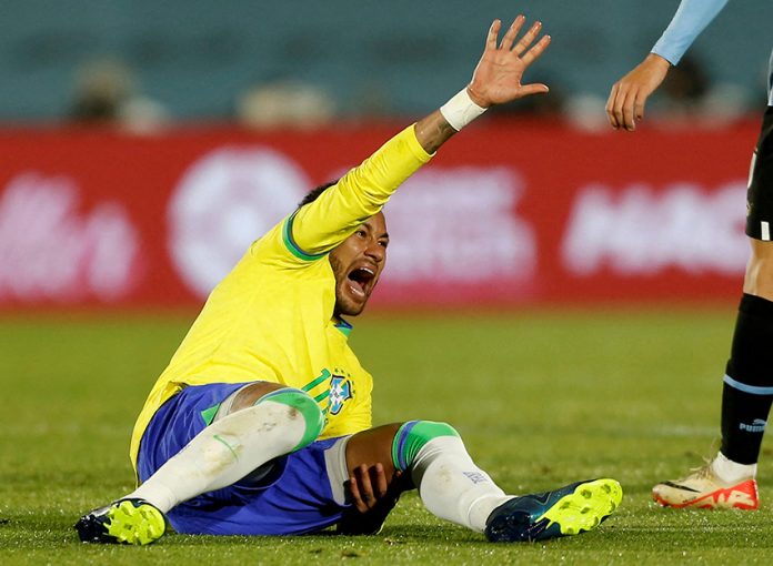 World Cup - South American Qualifiers - Uruguay v Brazil