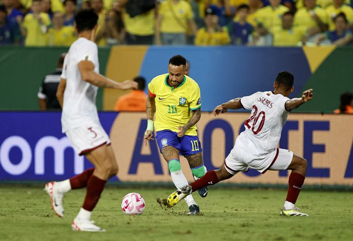 World Cup - South American Qualifiers - Brazil v Venezuela