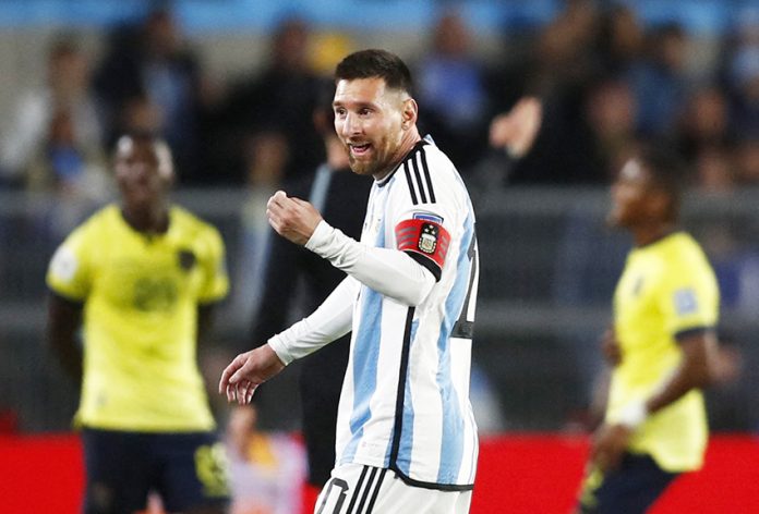 World Cup - South American Qualifiers - Argentina v Ecuador