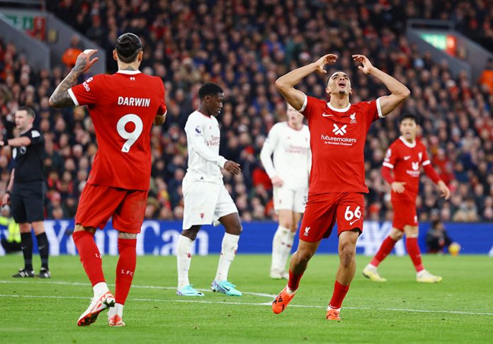 Premier League - Liverpool v Manchester United