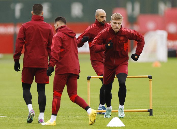 Champions League - Manchester United Training
