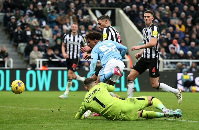 Premier League - Newcastle United v Manchester City