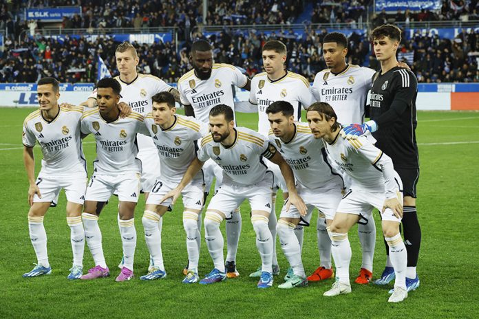 LaLiga - Deportivo Alaves v Real Madrid