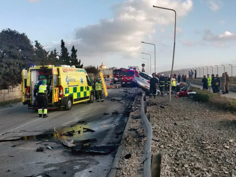 Raġel fil-periklu tal-mewt wara li kien involut f’inċident tat-traffiku fi Triq Ħal Far