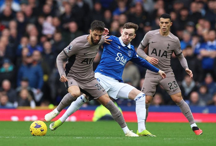 Premier League - Everton v Tottenham Hotspur