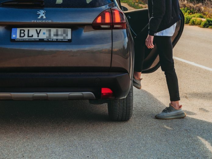y-plates