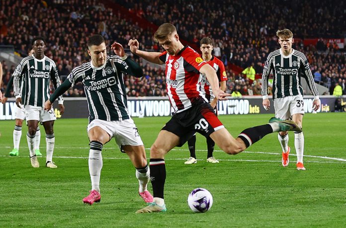 Premier League - Brentford v Manchester United