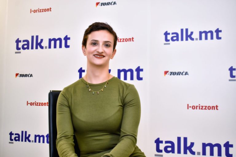 “Il-Banek iridu jiftakru li aħna għamilnihom nies u li mingħajr il-klijenti m’huma xejn”