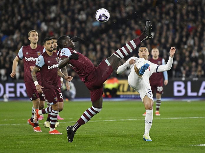 Premier League - West Ham United v Tottenham Hotspur
