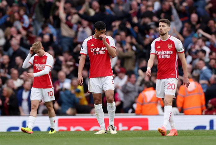 Premier League - Arsenal v Aston Villa