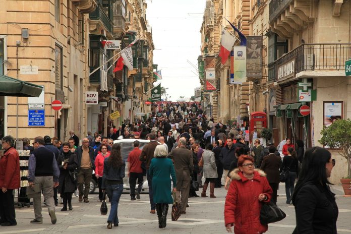 valletta people walking