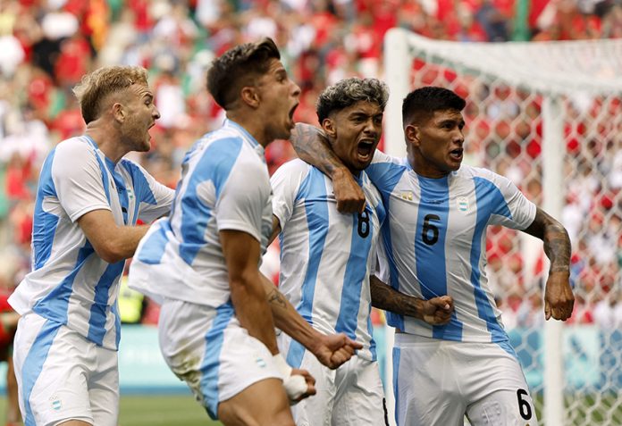 Football - Men's Group B - Argentina vs Morocco