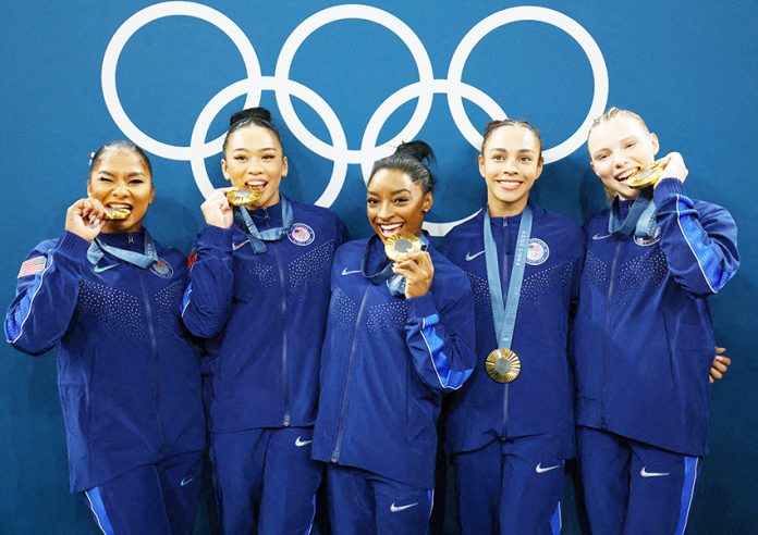 Artistic Gymnastics - Women's Team Victory Ceremony