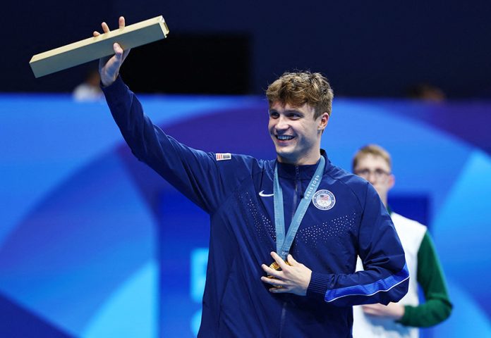 Swimming - Men's 1500m Freestyle Victory Ceremony