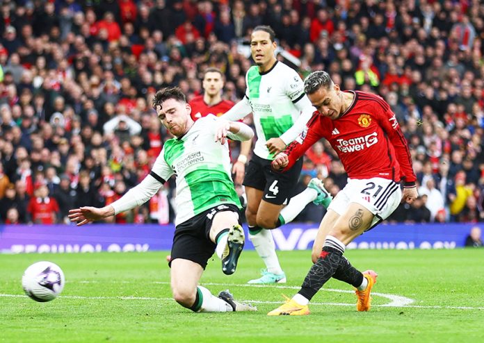 Premier League - Manchester United v Liverpool