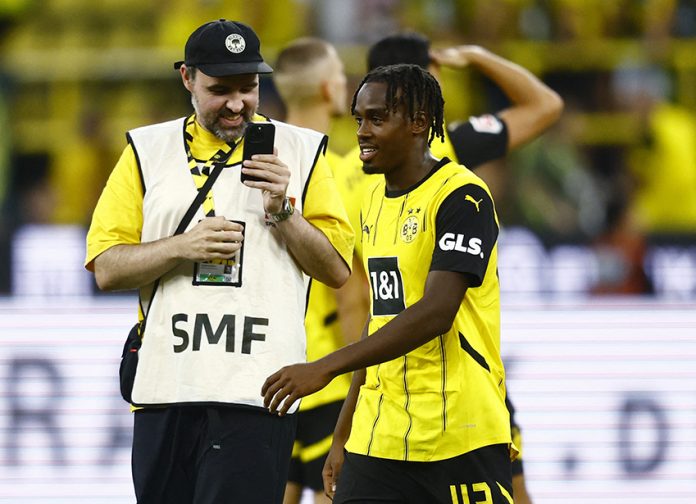 Bundesliga - Borussia Dortmund v Eintracht Frankfurt