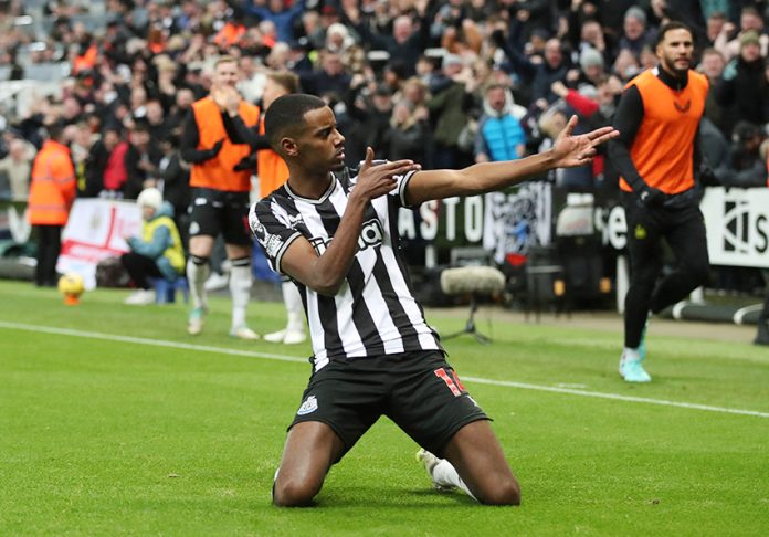 Premier League - Newcastle United v Manchester City