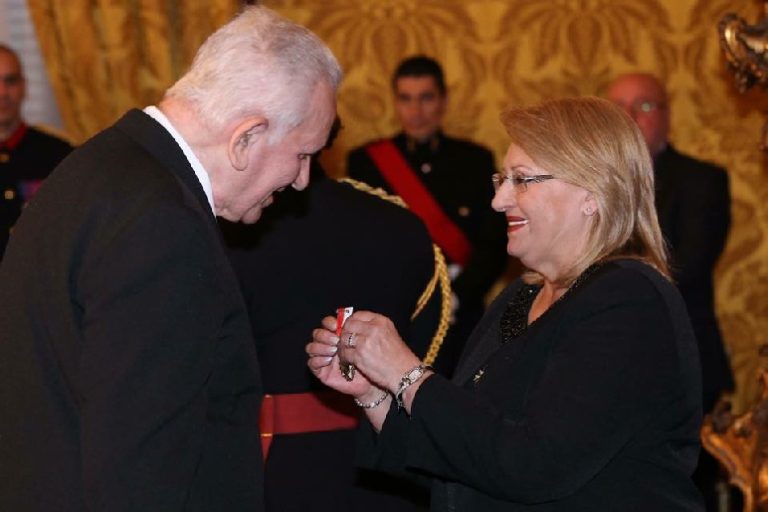 Imut Prof. Charles E. Zammit, eks Kap tal-Iskola tal-Mużika tal-GWU