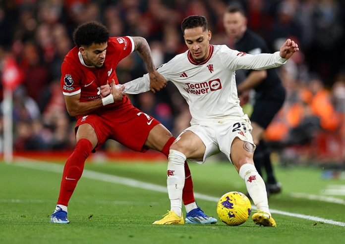 Premier League - Liverpool v Manchester United