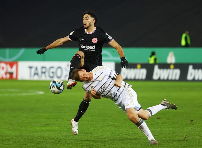 DFB Cup - Round of 16 - FC Saarbruecken v Eintracht Frankfurt