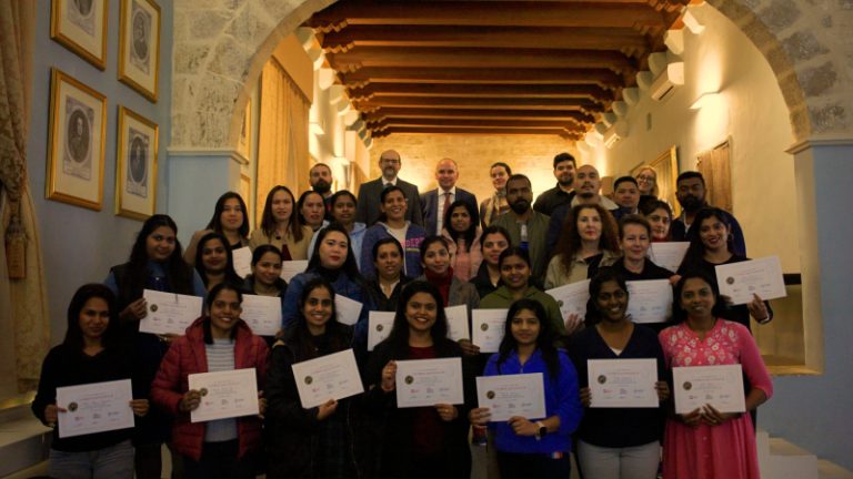 Heritage Malta tintroduċi l-Wirt Storiku Malti lil Carers Barranin