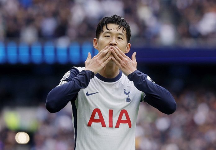Premier League - Tottenham Hotspur v Everton